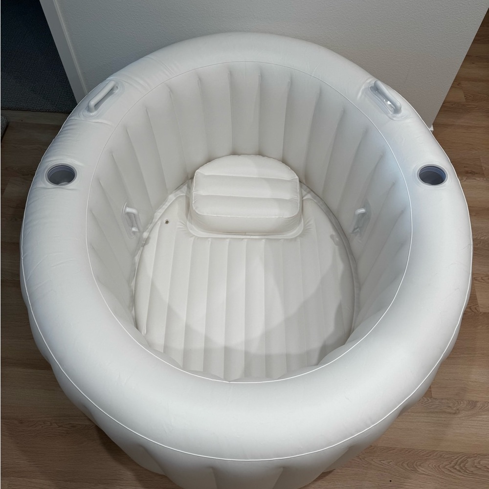 New Inflatable Indoor Pool for Babies & Toddlers